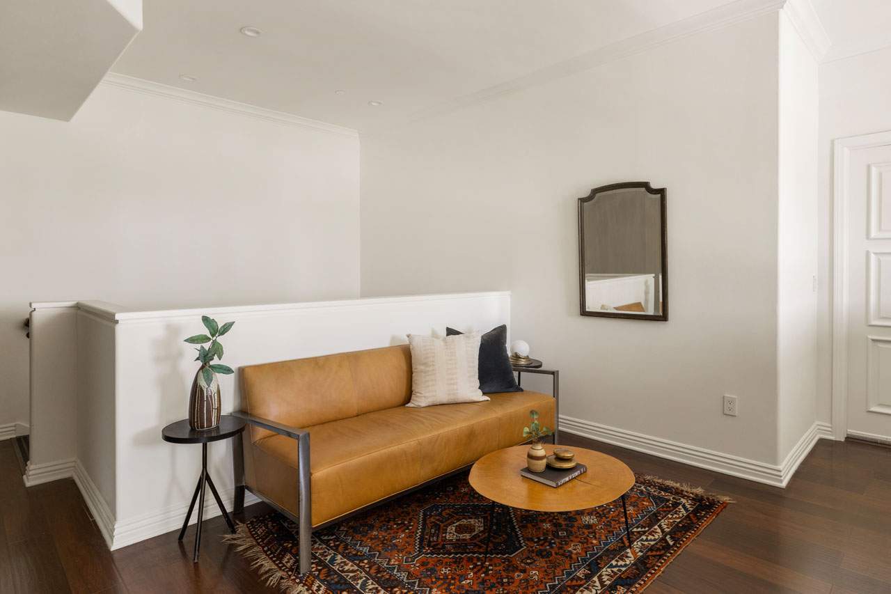 558 Caruso Ave Glendale Americana Condo for Sale Tracy Do Real Estate