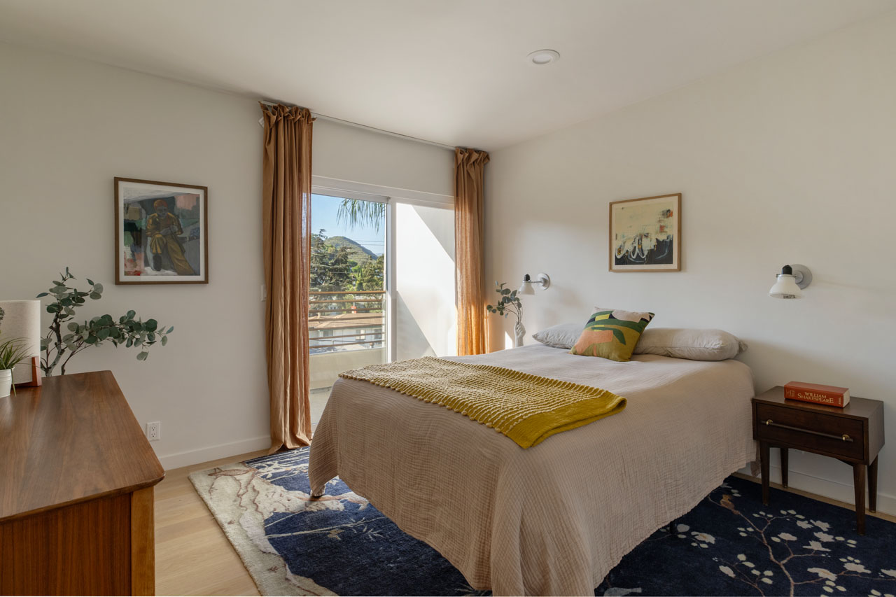 3750 Arbolada Rd Los Feliz home for sale Tracy Do Real Estate