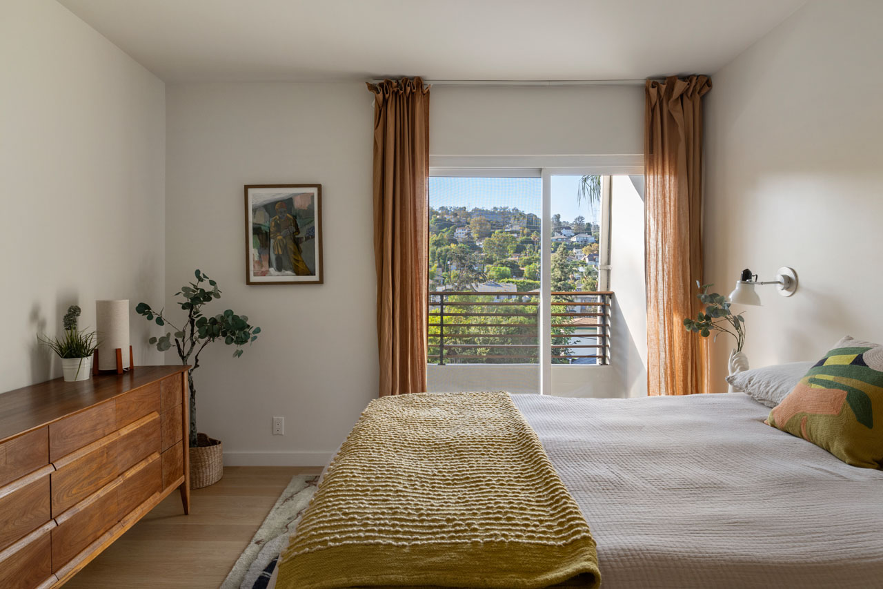 3750 Arbolada Rd Los Feliz home for sale Tracy Do Real Estate