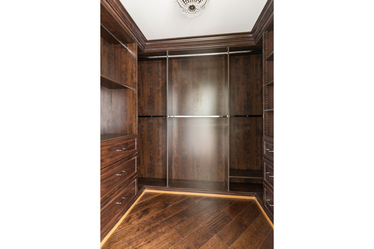 558 Caruso Ave Glendale Americana Condo for Sale Tracy Do Real Estate