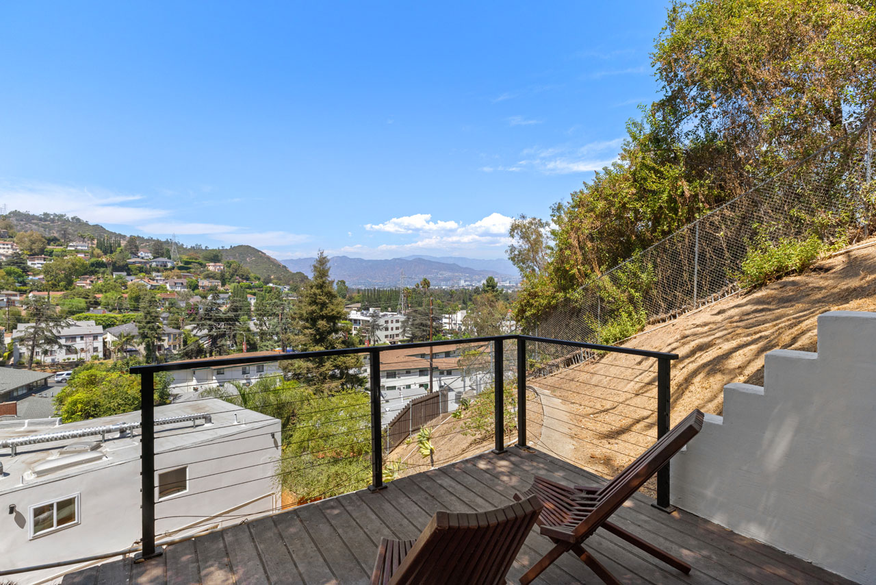 3750 Arbolada Rd Los Feliz home for sale Tracy Do Real Estate