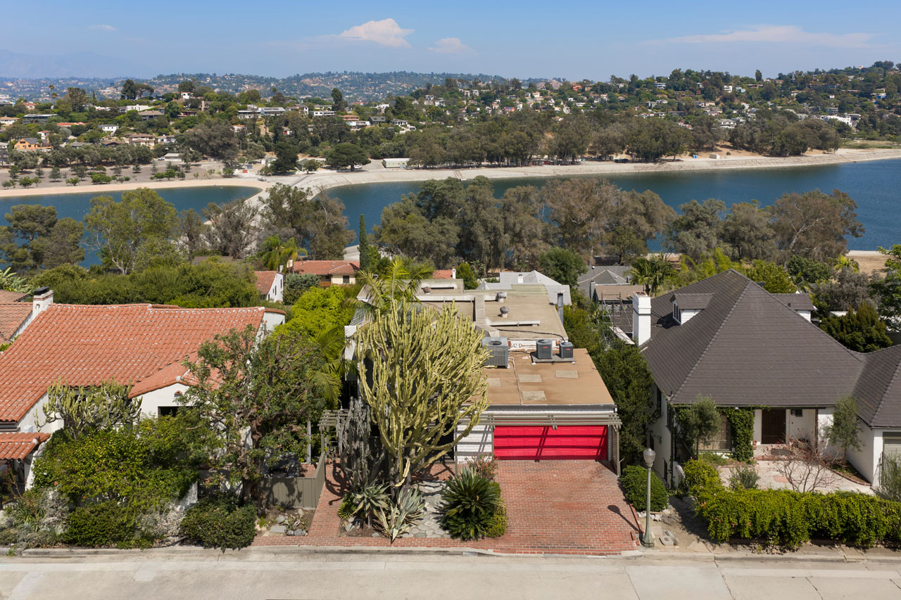 2276 Moreno Dr Silver Lake home for Sale Tracy Do Real Estate