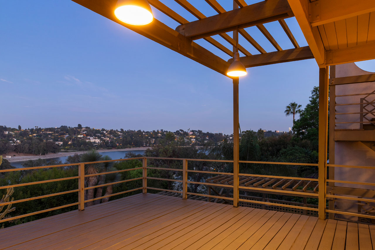 2276 Moreno Dr Silver Lake home for Sale Tracy Do Real Estate