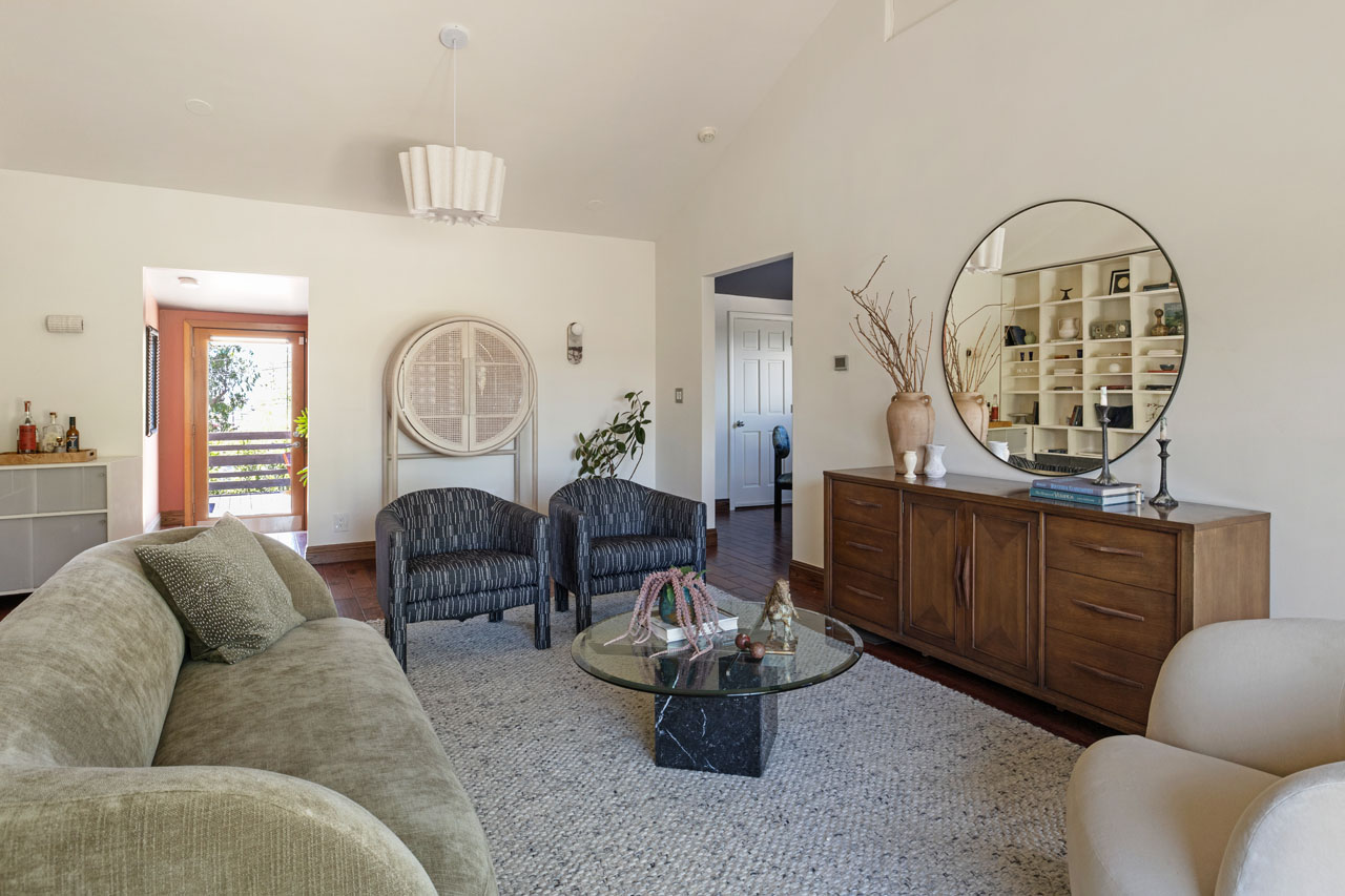 853 Tipton Ter Highland Park 90042 home for sale Tracy Do Real Estate