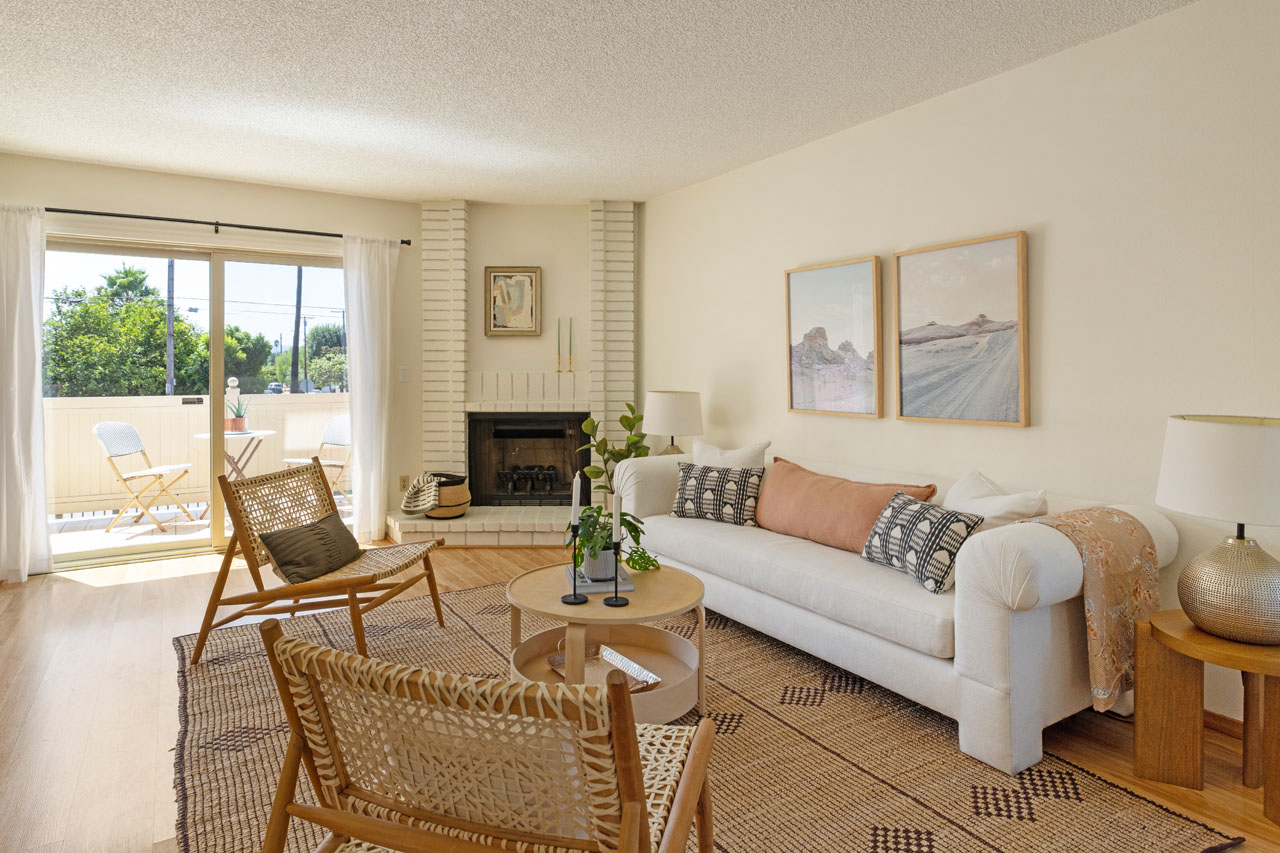 13959 Victory Blvd #1 91401 Valley Glen Townhome for Sale Tracy Do Real Estate