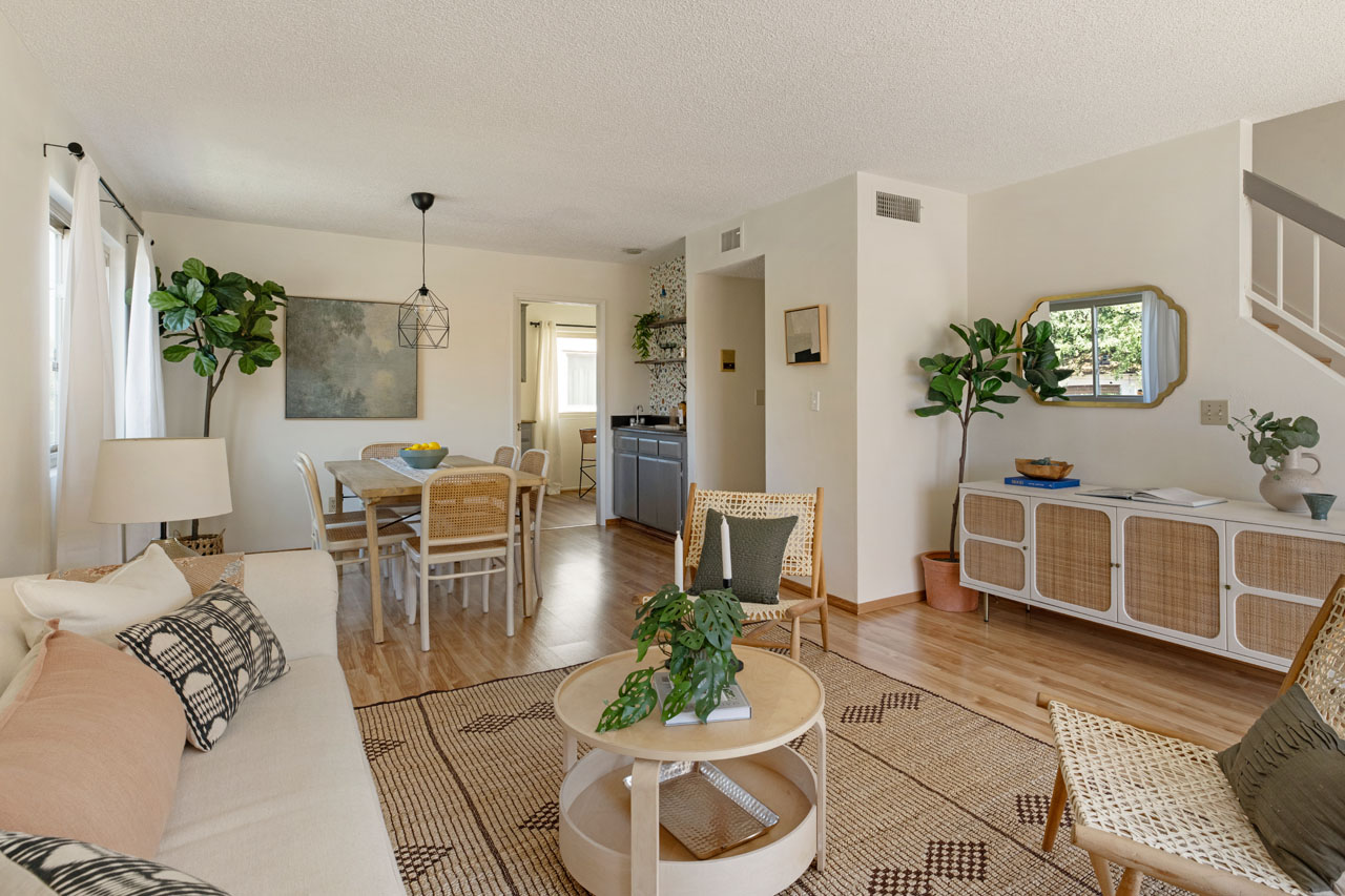 13959 Victory Blvd #1 91401 Valley Glen Townhome for Sale Tracy Do Real Estate