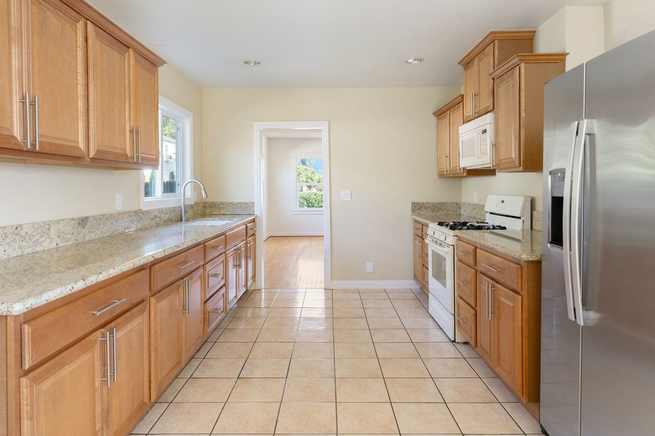3311 Carlyle St Glassell Park Home for Sale Tracy Do Real Estate