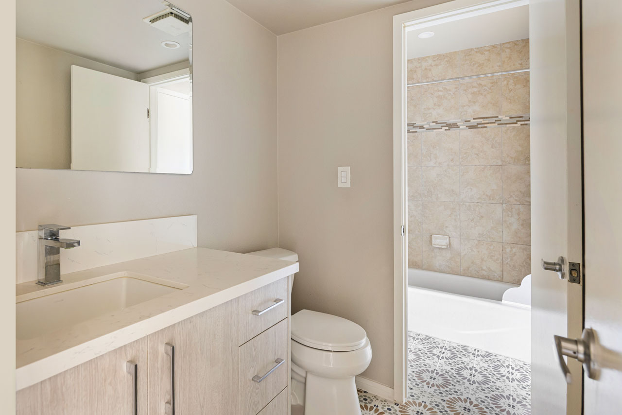 13484 Meyer Rd #16 Whittier Townhome Condo for Sale Tracy Do Real Estate
