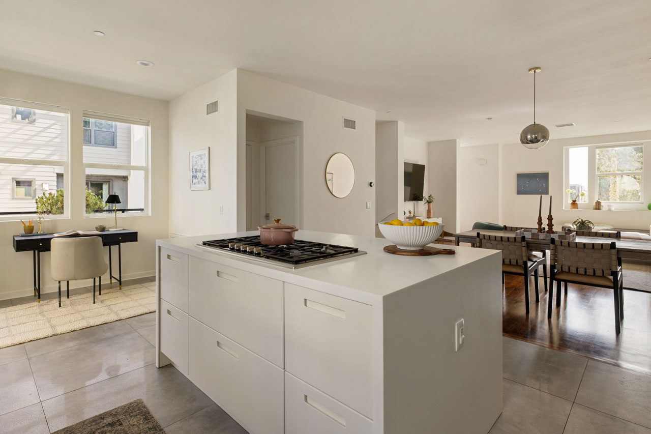 3931 Eagle Rock Blvd #36 Glassell Park Townhome for Sale Tracy Do Real Estate