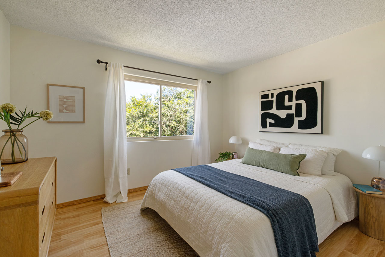 13959 Victory Blvd #1 91401 Valley Glen Townhome for Sale Tracy Do Real Estate