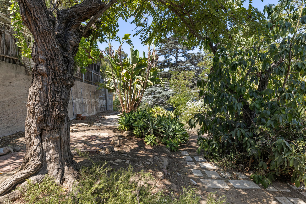 1627 Fargo St Elysian Heights Echo Park home for Sale Tracy Do Real Estate