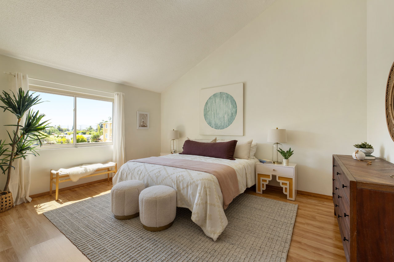 13959 Victory Blvd #1 91401 Valley Glen Townhome for Sale Tracy Do Real Estate