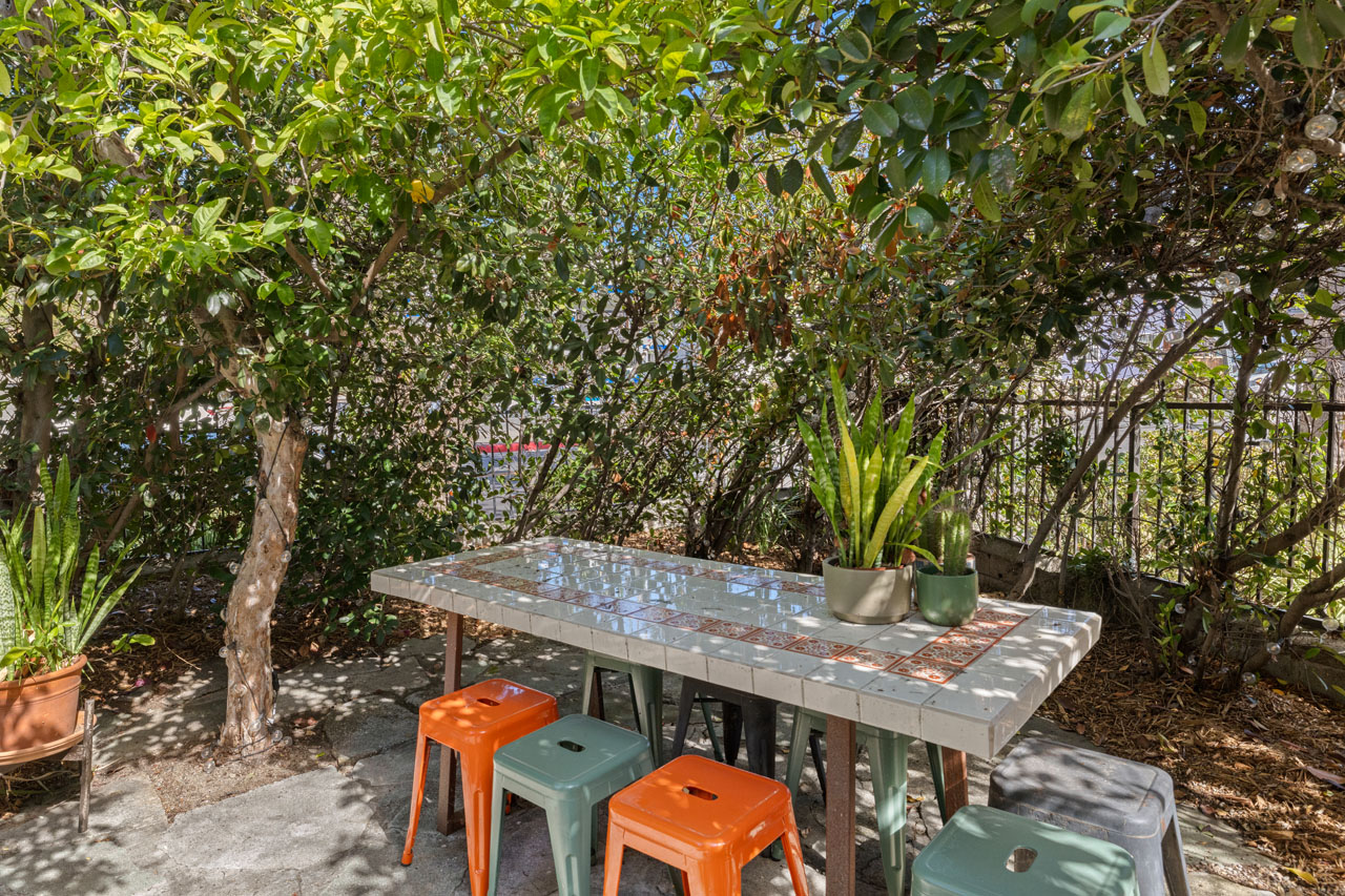 1560 Morton Ave Echo Park Duplex for Sale Tracy Do Real Estate