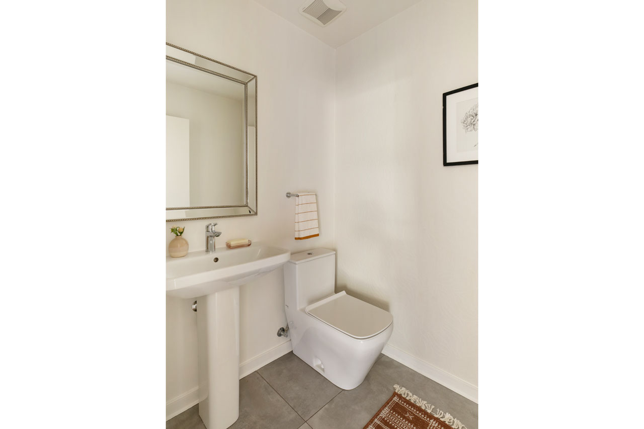 3931 Eagle Rock Blvd #36 Glassell Park Townhome for Sale Tracy Do Real Estate