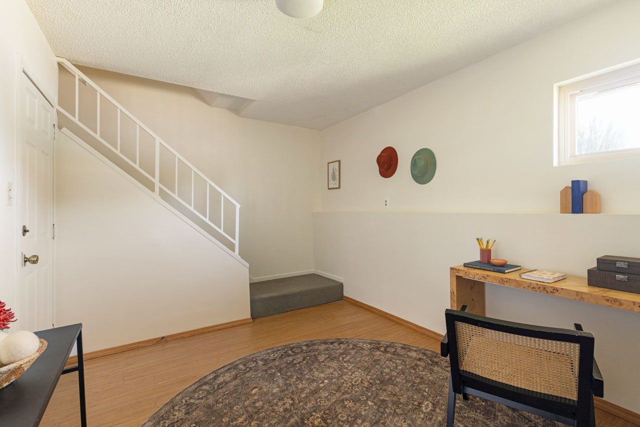 13959 Victory Blvd #1 91401 Valley Glen Townhome for Sale Tracy Do Real Estate