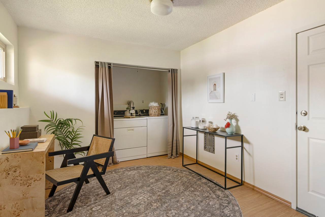 13959 Victory Blvd #1 91401 Valley Glen Townhome for Sale Tracy Do Real Estate