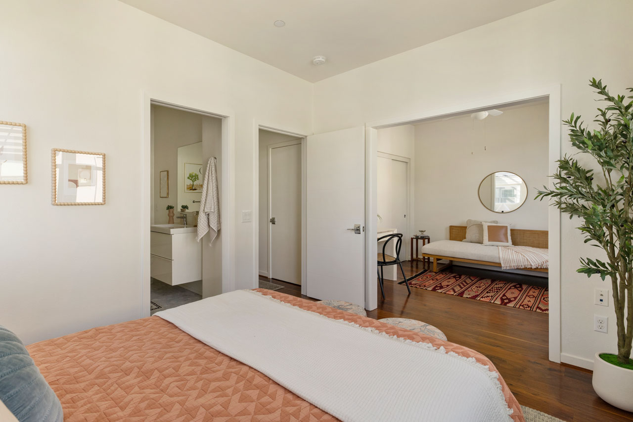 3931 Eagle Rock Blvd #36 Glassell Park Townhome for Sale Tracy Do Real Estate