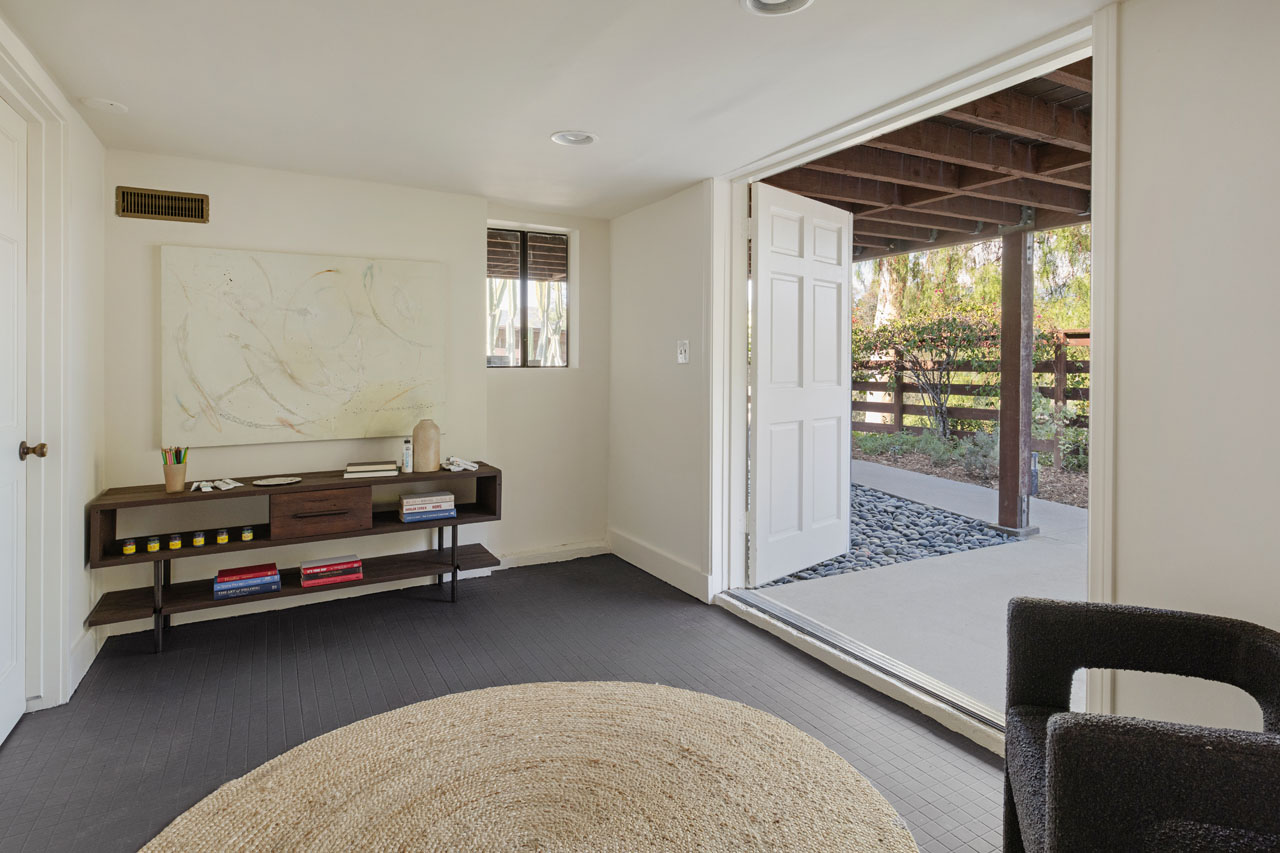 853 Tipton Ter Highland Park 90042 home for sale Tracy Do Real Estate