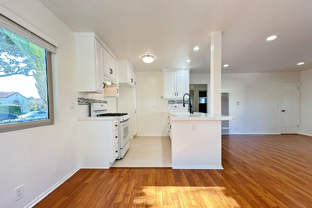 3161 Perlita Ave #1 Atwater Village apartment for lease Tracy Do Real Estate