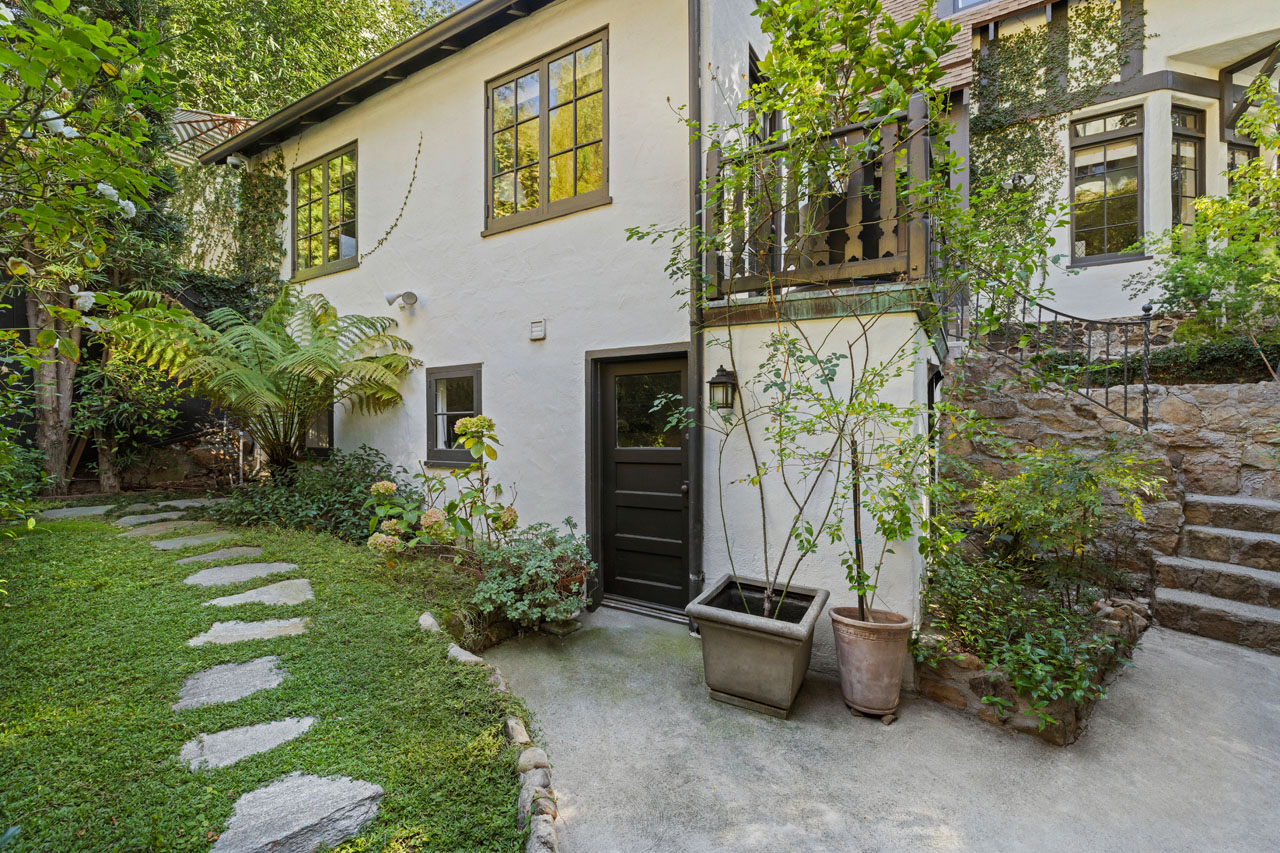 5746 Cazaux Dr Los Angeles CA 90068 Los Feliz Home for Sale Tracy Do Real Estate