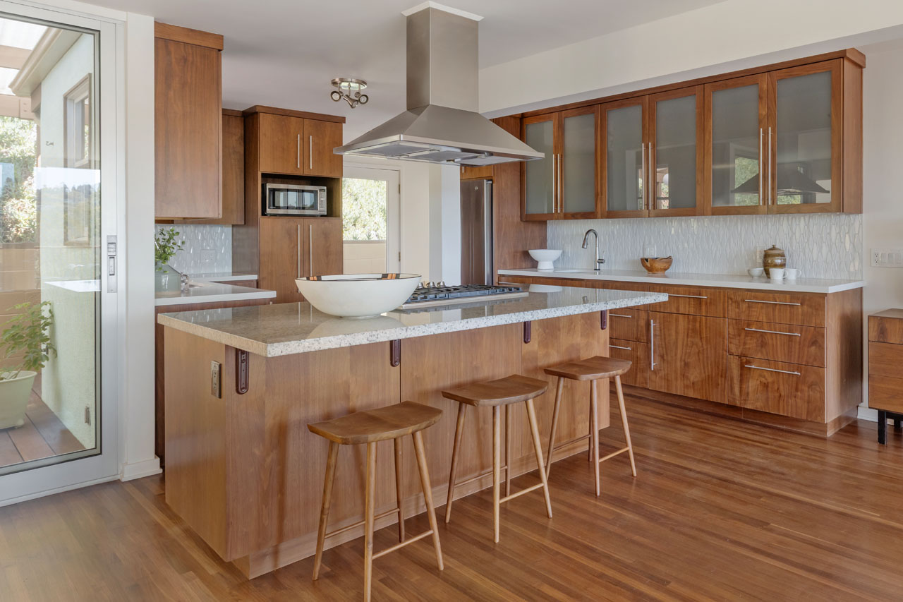 2508 Armstrong Ave Silver Lake Mid-century post and beam home for sale Tracy Do Real Estate