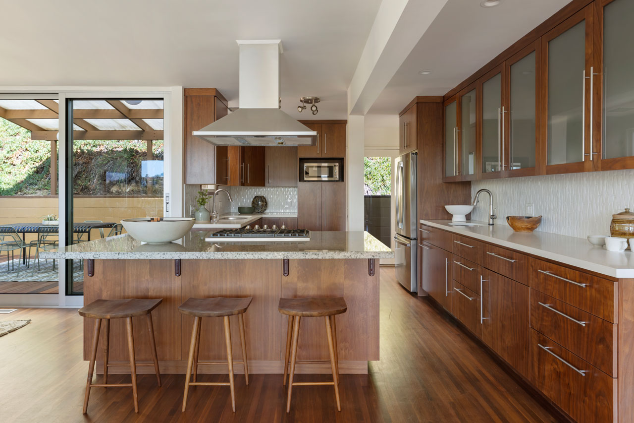 2508 Armstrong Ave Silver Lake Mid-century post and beam home for sale Tracy Do Real Estate
