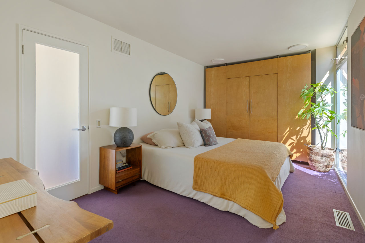2508 Armstrong Ave Silver Lake Mid-century post and beam home for sale Tracy Do Real Estate