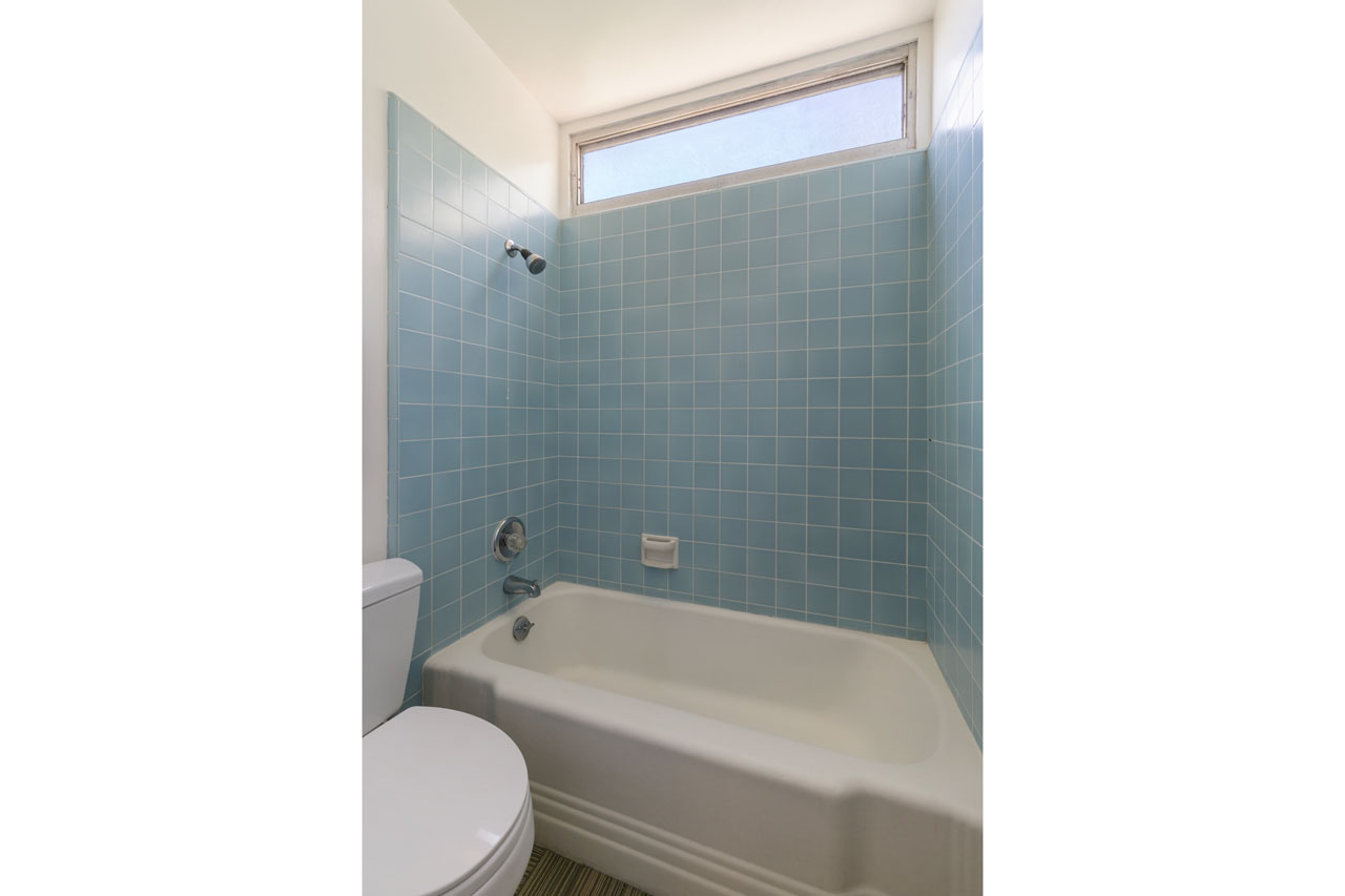 2508 Armstrong Ave Silver Lake Mid-century post and beam home for sale Tracy Do Real Estate