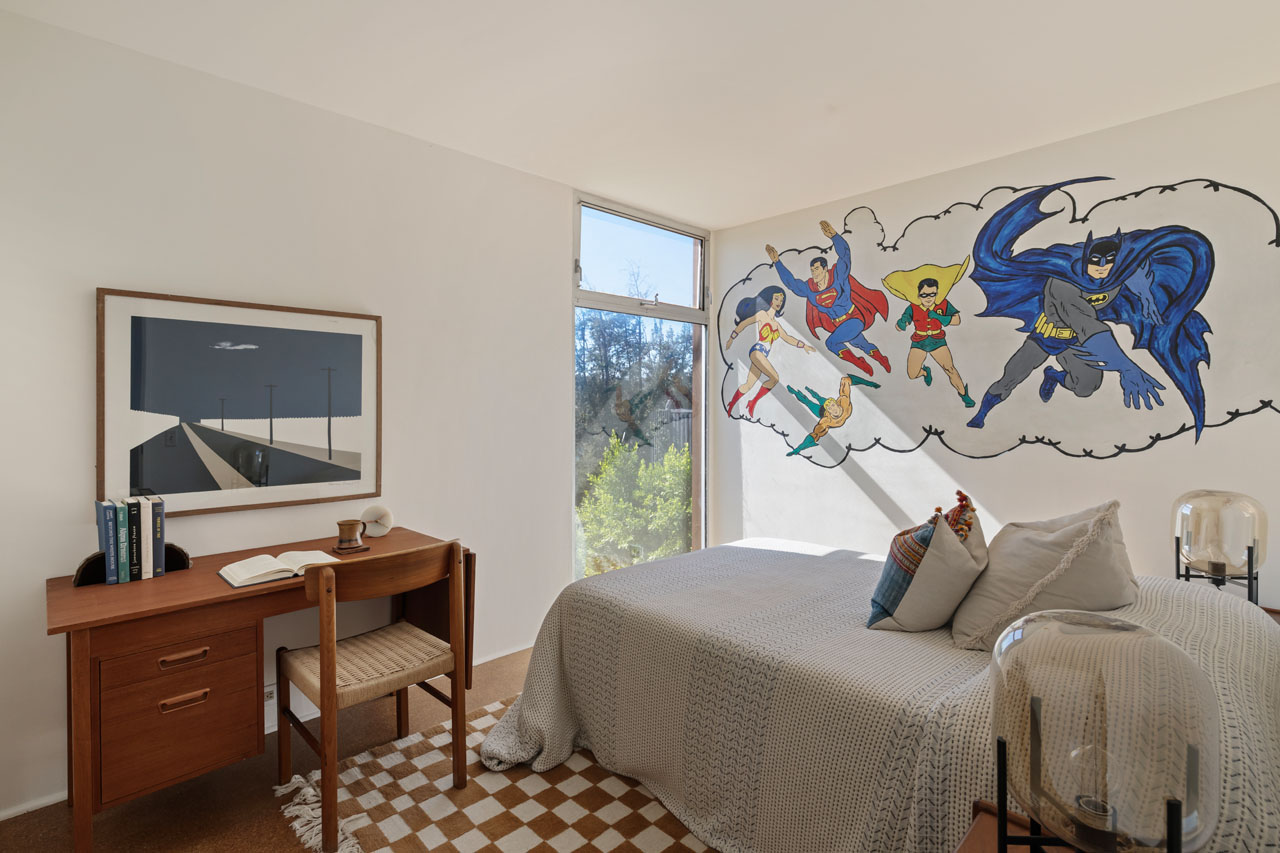 2508 Armstrong Ave Silver Lake Mid-century post and beam home for sale Tracy Do Real Estate