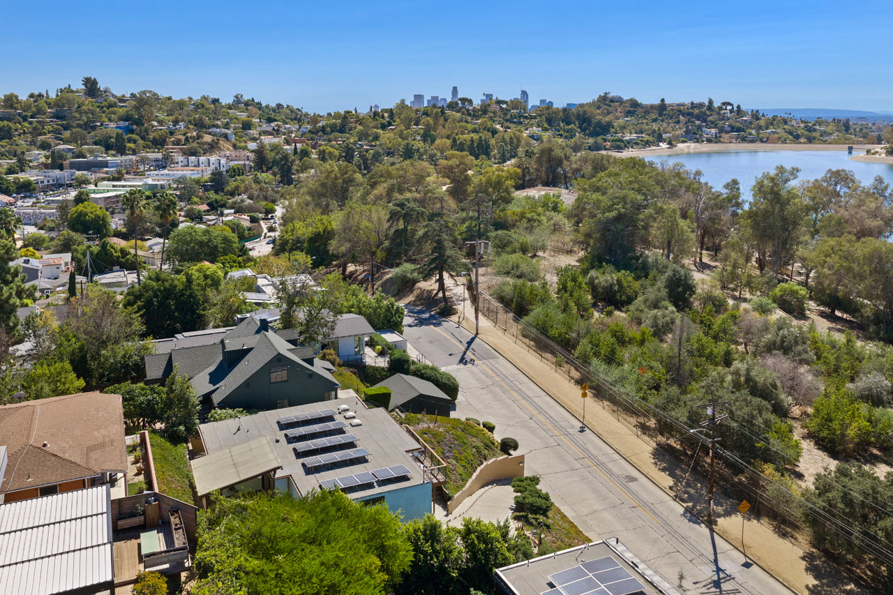 2508 Armstrong Ave Silver Lake Mid-century post and beam home for sale Tracy Do Real Estate
