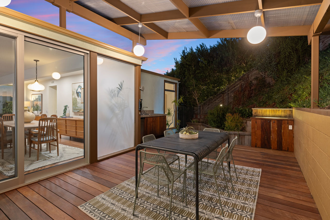 2508 Armstrong Ave Silver Lake Mid-century post and beam home for sale Tracy Do Real Estate